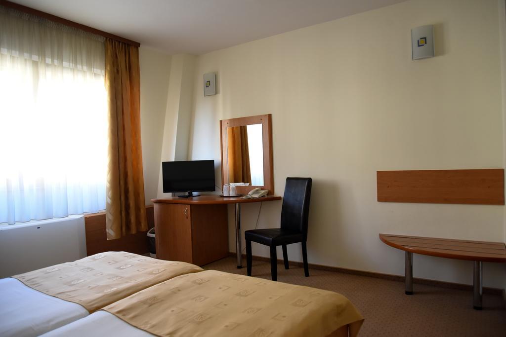 Euro Hotels Gara de Nord  Bukarest Exterior foto